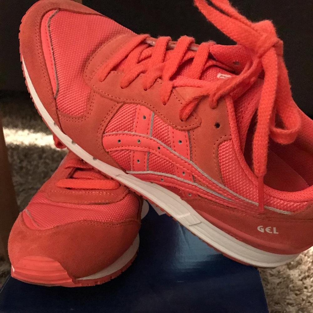 ASICS gel classic’s